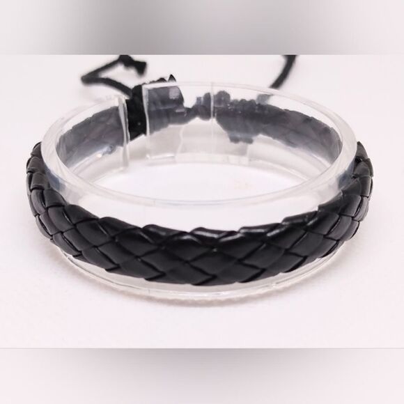None Other - Men's‎ leather bracelet braided black new e47